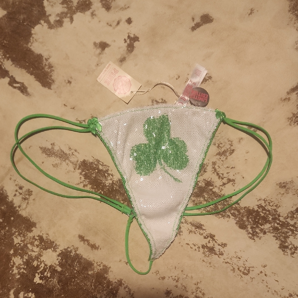 Rare NWT PINK VS Limited Edition Shamrock Sequin G-string Panty. Size:M